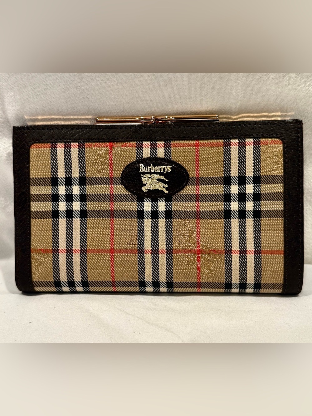 Vintage Burberrys Haymarket Check Kiss Lock Wallet